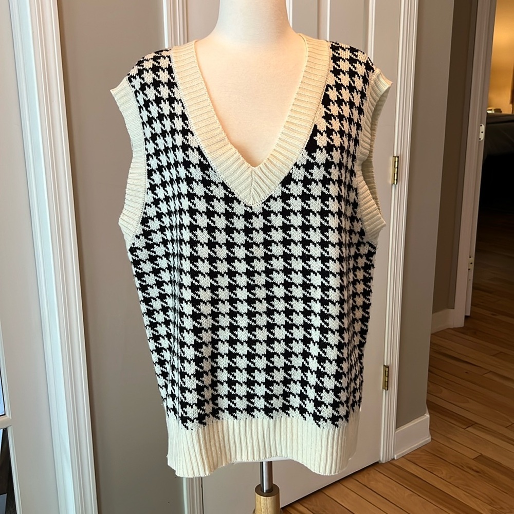 Double Zero Vest - image 1